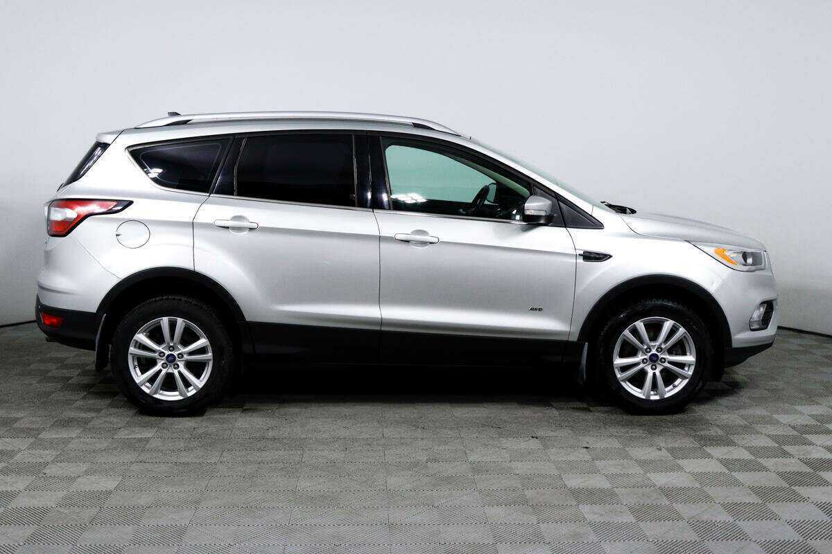 Купить Ford Kuga, 2017, 42 731 км.. Фото: #3