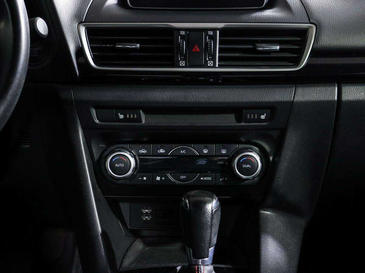 Купить Mazda 3, 2014, 82 540 км.. Фото: #11