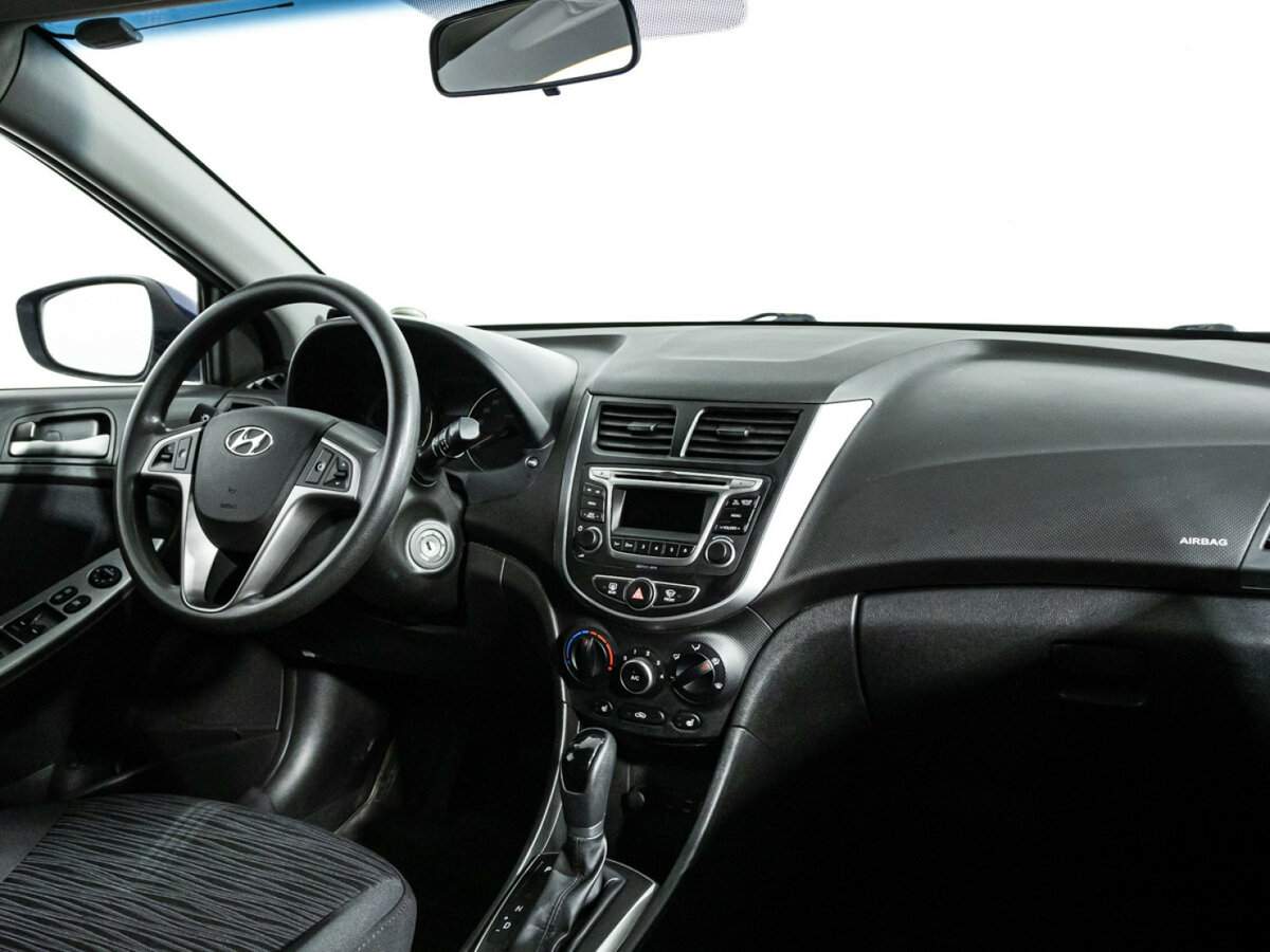 Купить Hyundai Solaris, 2016, 89 209 км.. Фото: #8