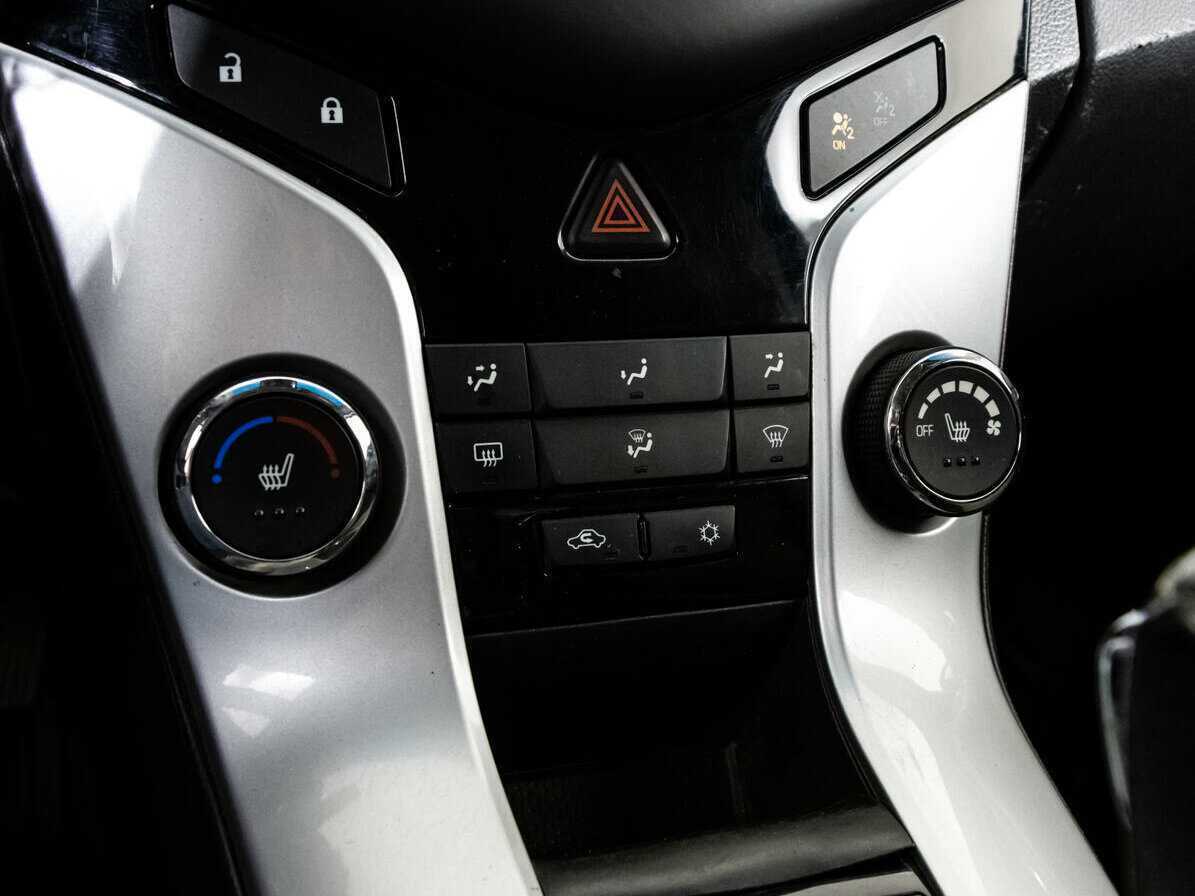 Купить Chevrolet Cruze, 2015, 137 804 км.. Фото: #11