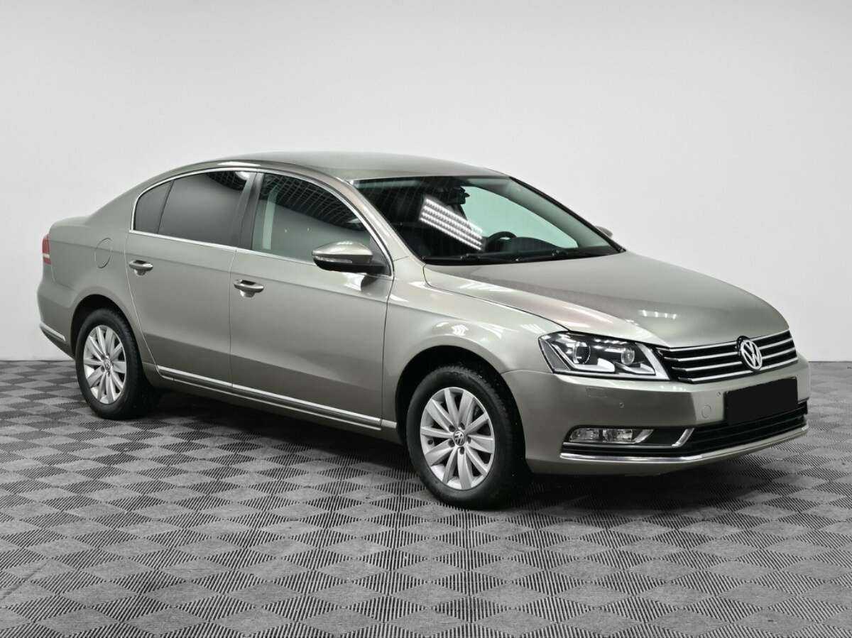 Купить Volkswagen Passat, 2014, 120 000 км.. Фото: #2