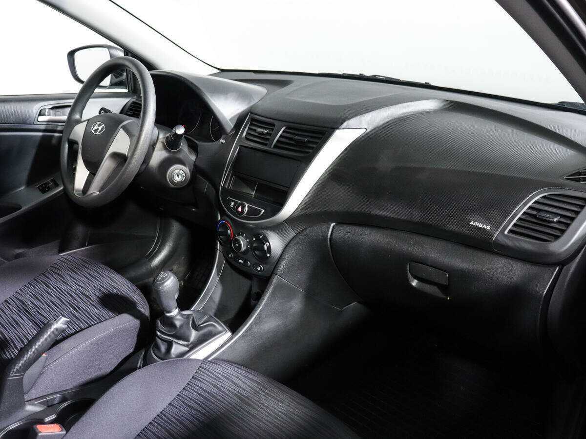 Купить Hyundai Solaris, 2016, 5 850 км.. Фото: #7