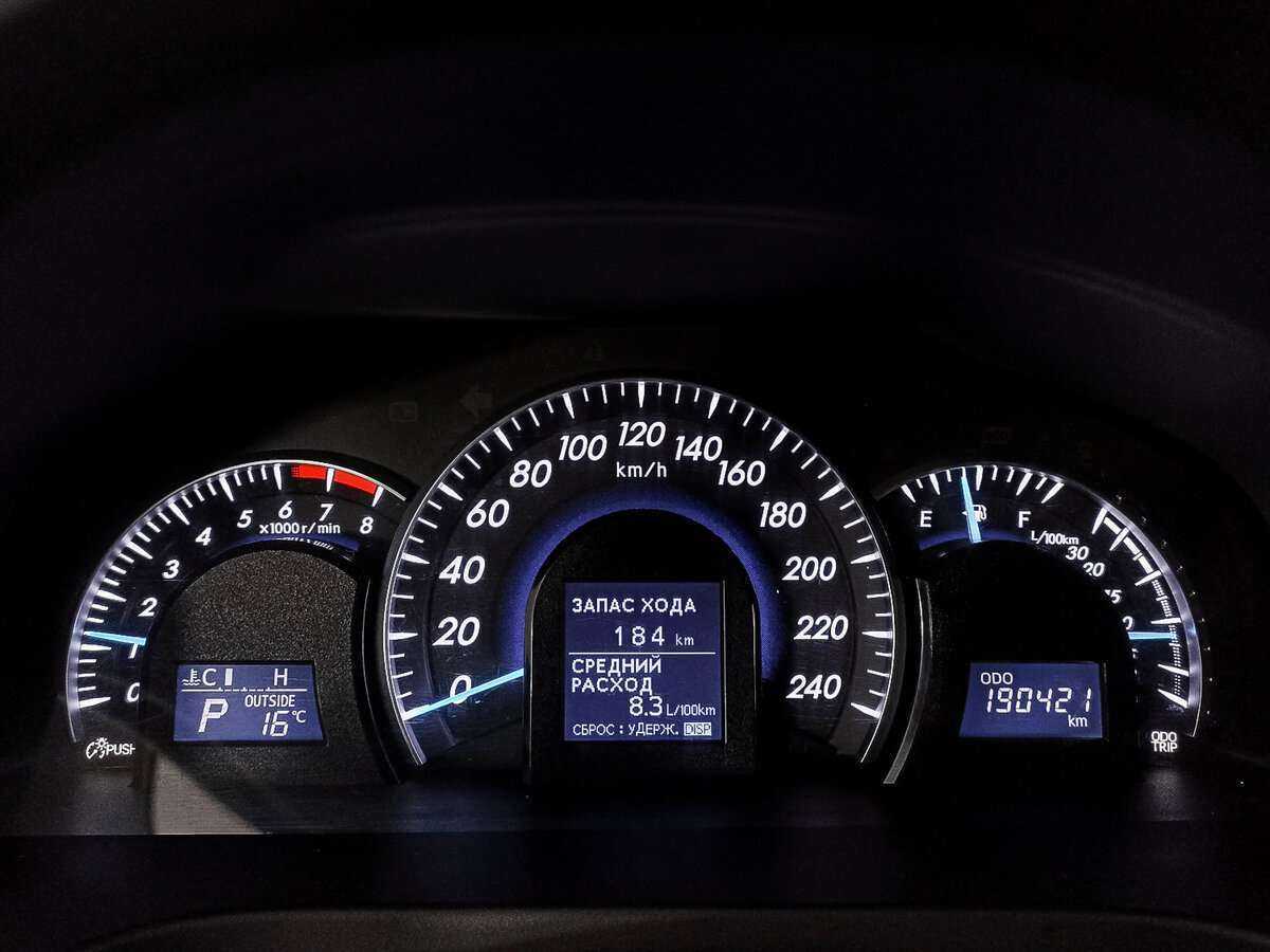 Купить Toyota Camry, 2014, 190 425 км.. Фото: #10