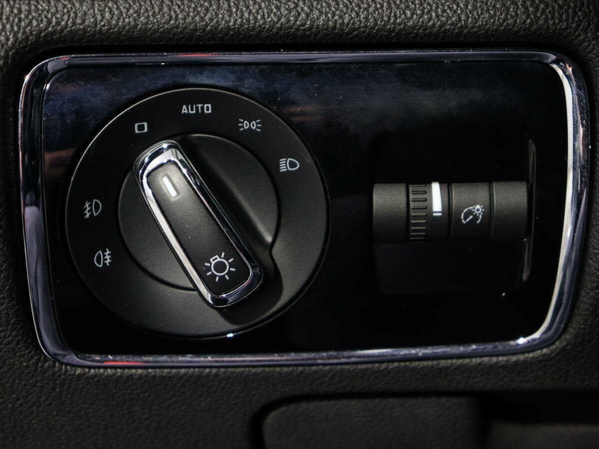 Купить Skoda Superb, 2014, 217 933 км.. Фото: #17