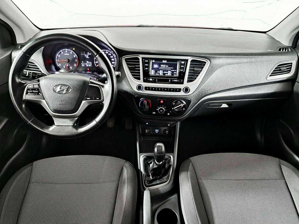Купить Hyundai Solaris, 2019, 168 121 км.. Фото: #11
