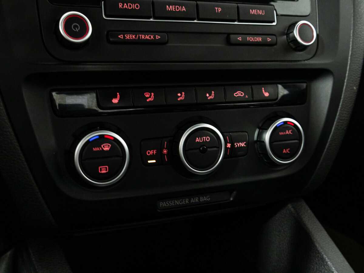 Купить Volkswagen Jetta, 2012, 205 238 км.. Фото: #14