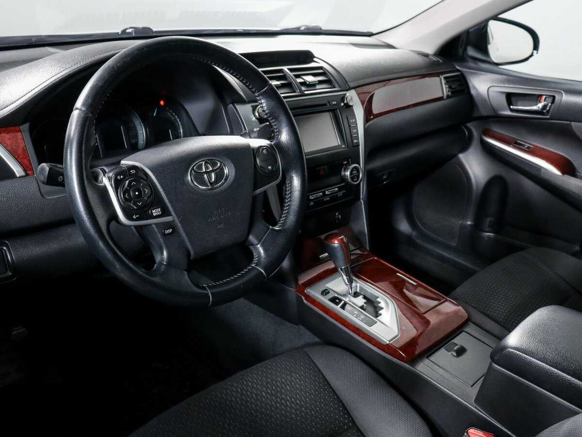 Купить Toyota Camry, 2013, 235 354 км.. Фото: #12