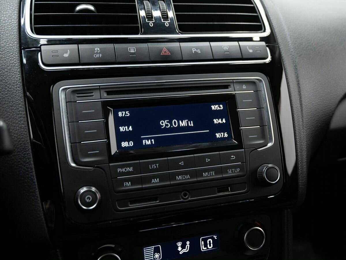 Купить Volkswagen Polo, 2016, 106 000 км.. Фото: #16