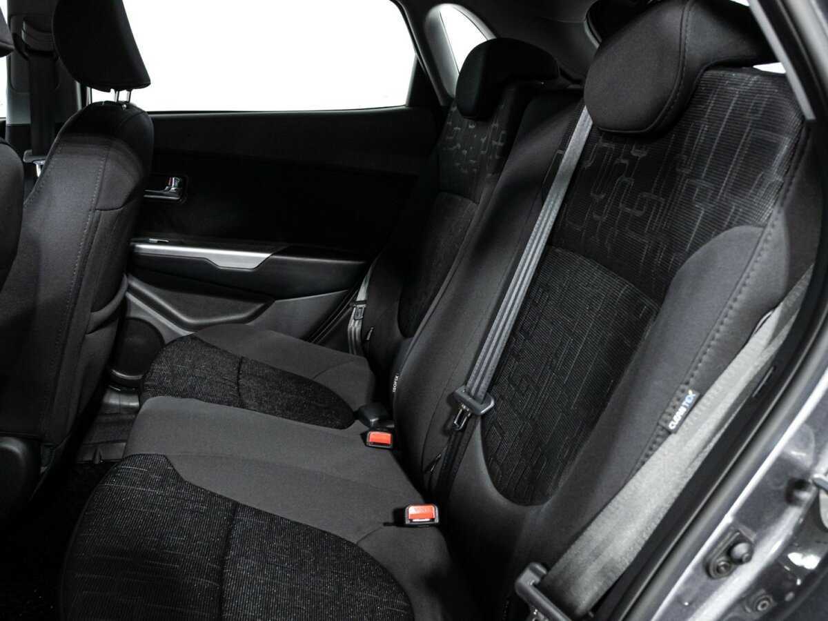 Купить Kia Rio, 2013, 67 563 км.. Фото: #9