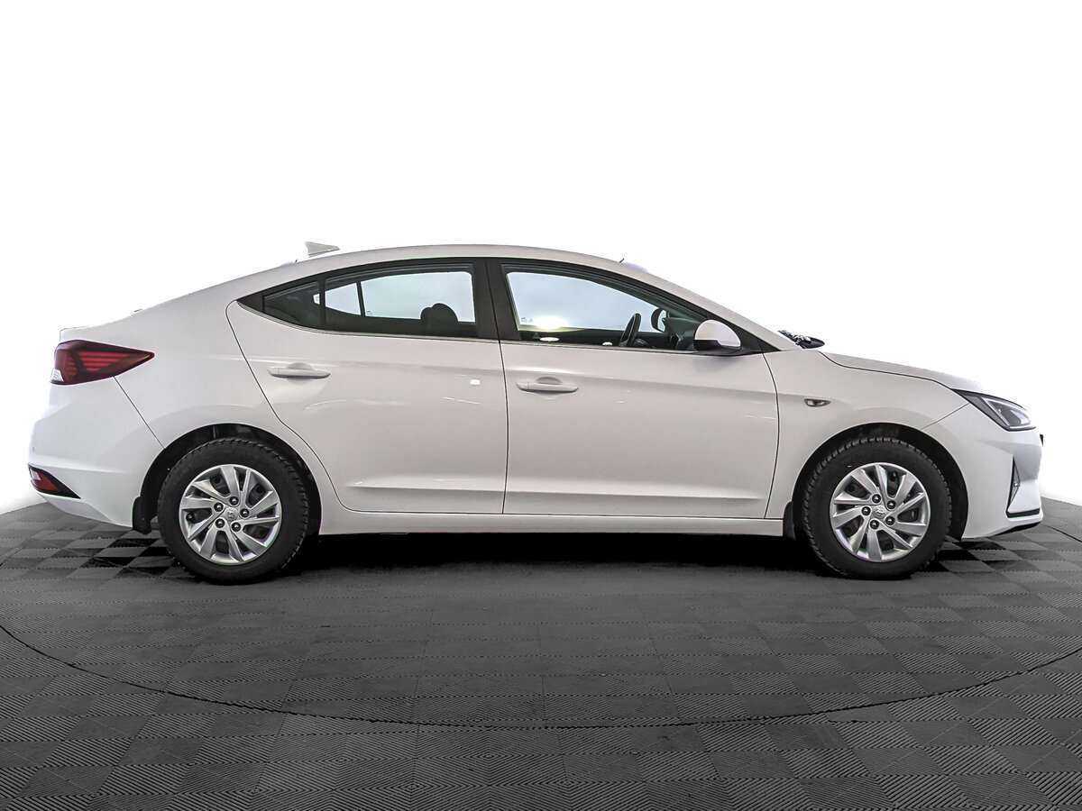 Купить Hyundai Elantra, 2020, 71 482 км.. Фото: #3