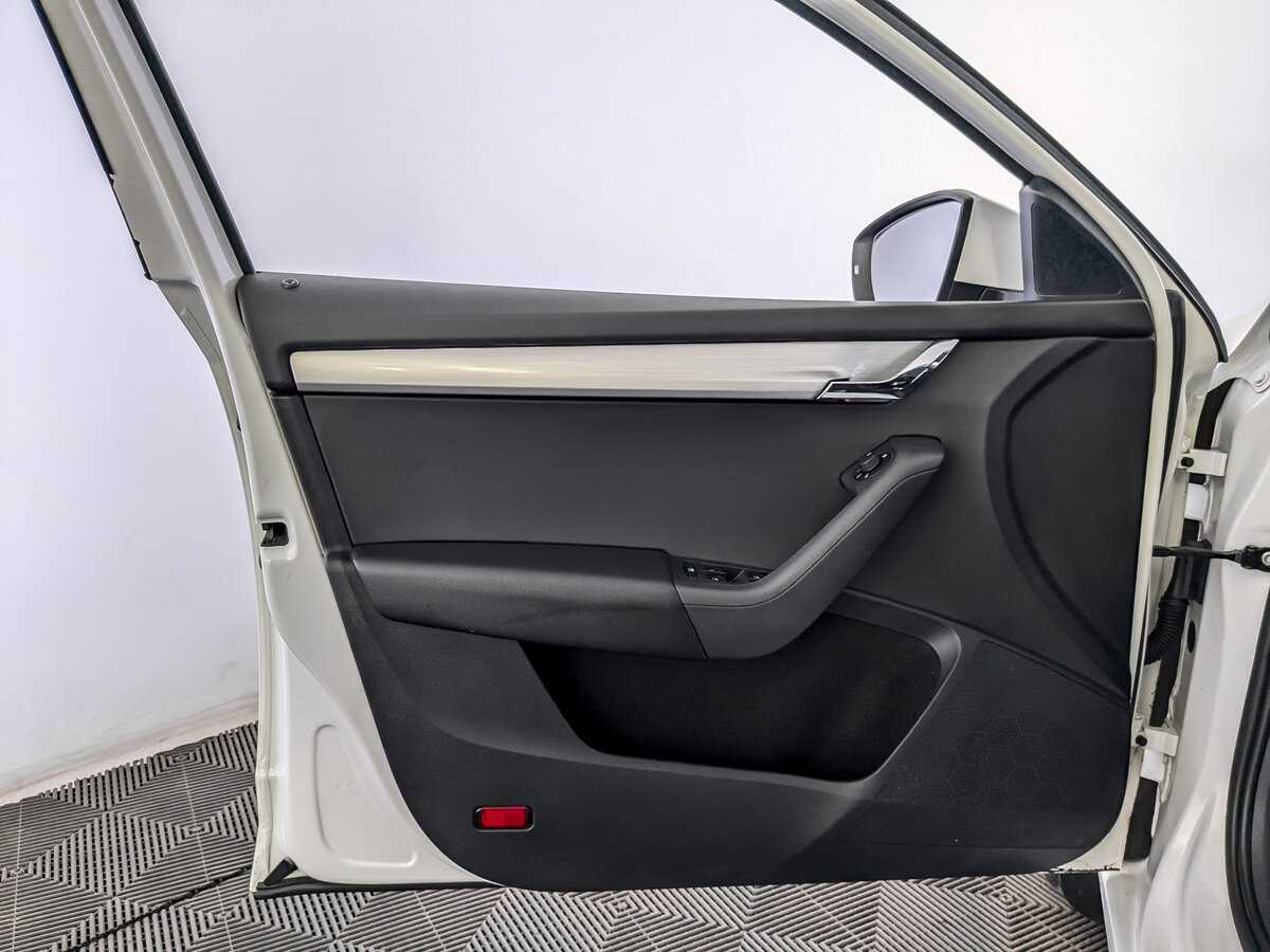 Купить Skoda Octavia, 2019, 67 859 км.. Фото: #18