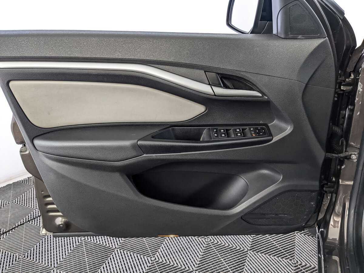 Купить Lada (ВАЗ) Vesta, 2019, 141 946 км.. Фото: #13