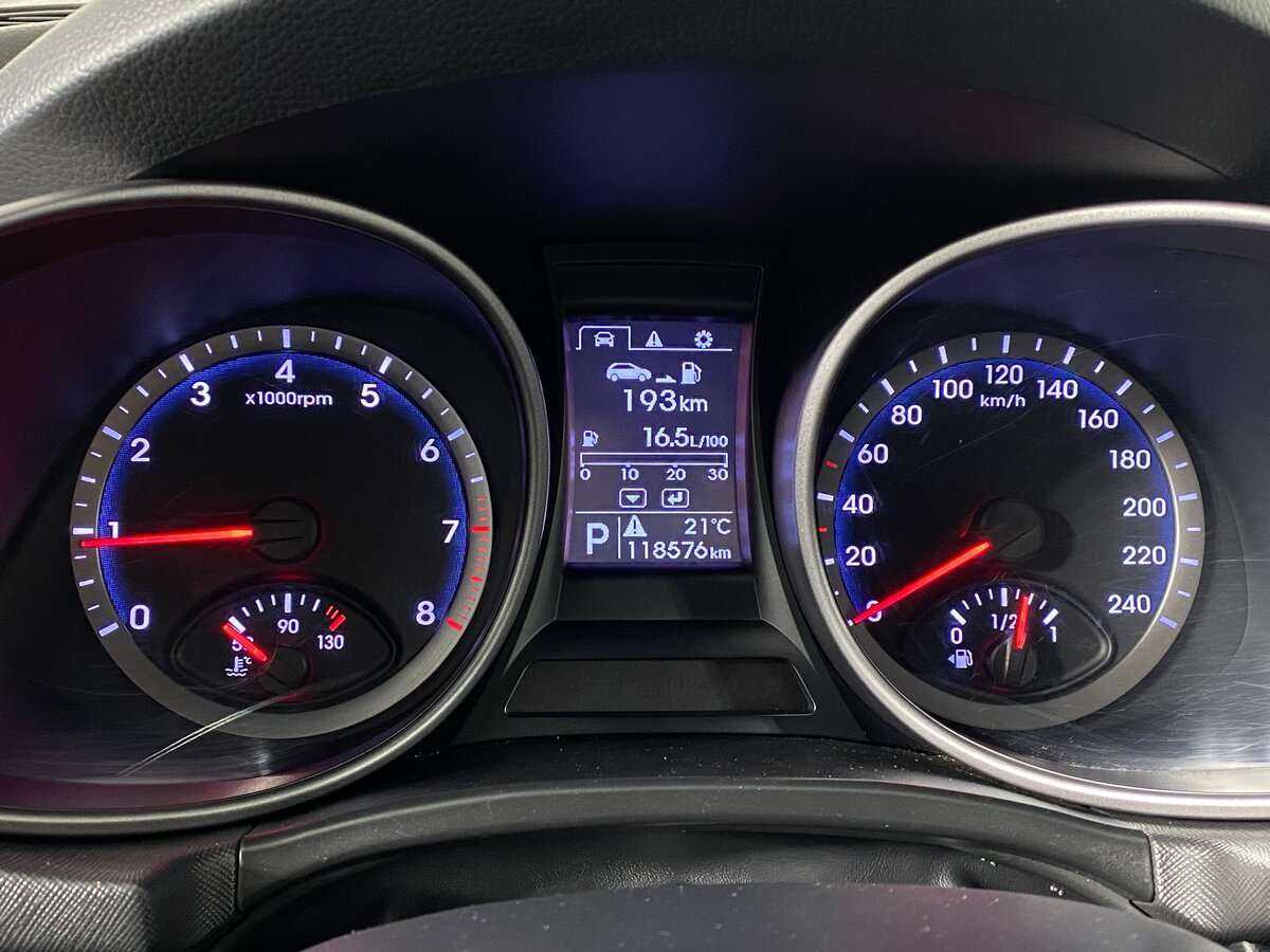 Купить Hyundai Santa Fe, 2015, 119 000 км.. Фото: #13