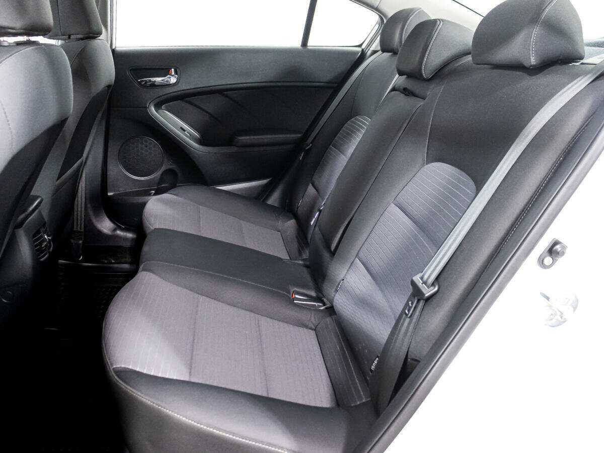 Купить Kia Cerato, 2017, 257 814 км.. Фото: #9