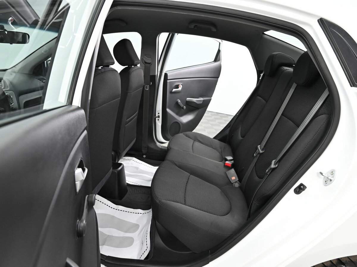 Купить Kia Rio, 2013, 111 000 км.. Фото: #14