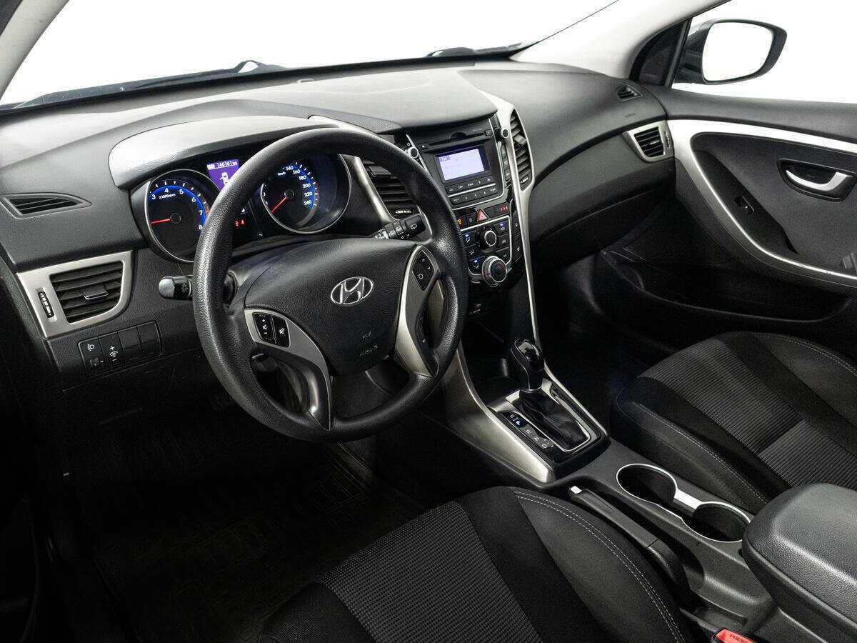 Купить Hyundai i30, 2015, 146 161 км.. Фото: #10