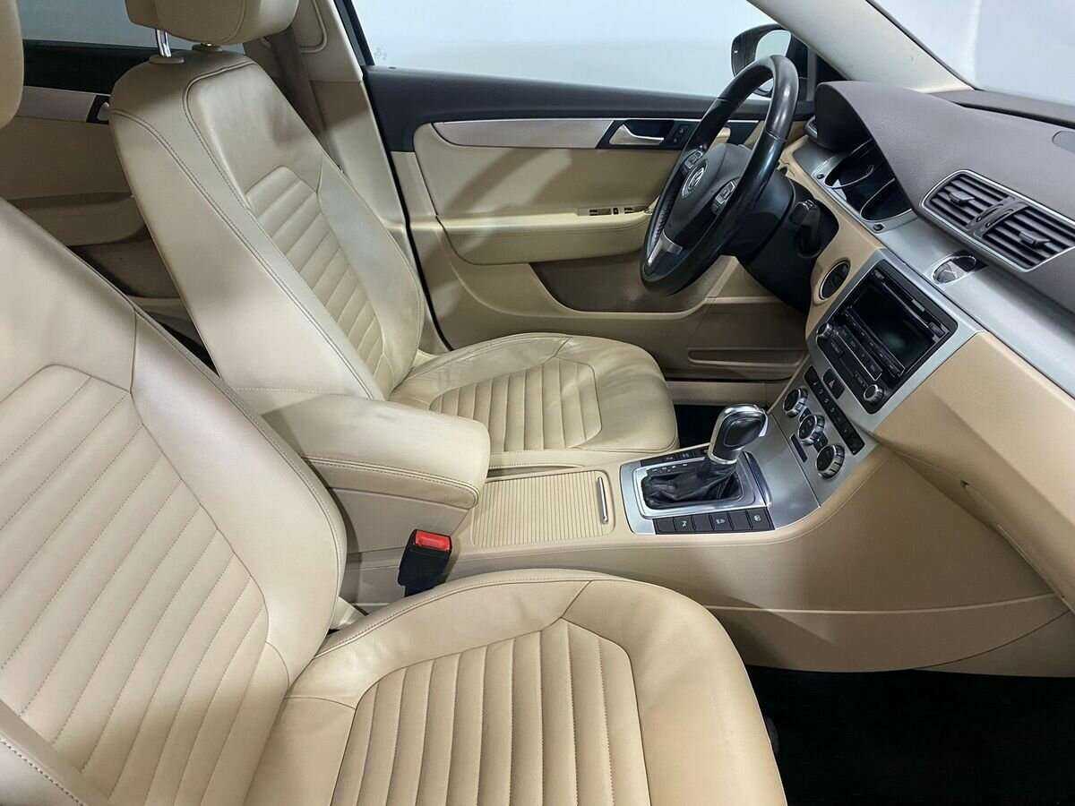 Купить Volkswagen Passat, 2012, 226 864 км.. Фото: #11