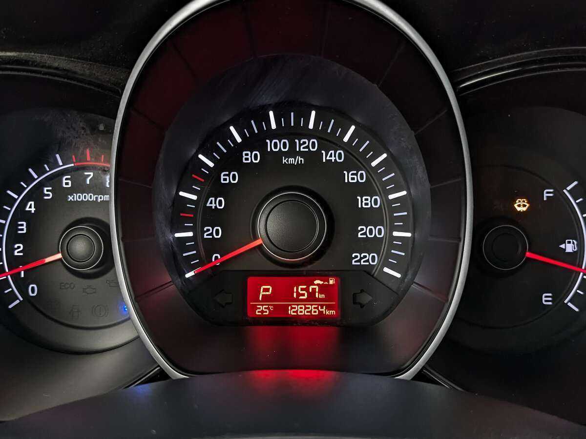 Купить Kia Rio, 2017, 128 259 км.. Фото: #10