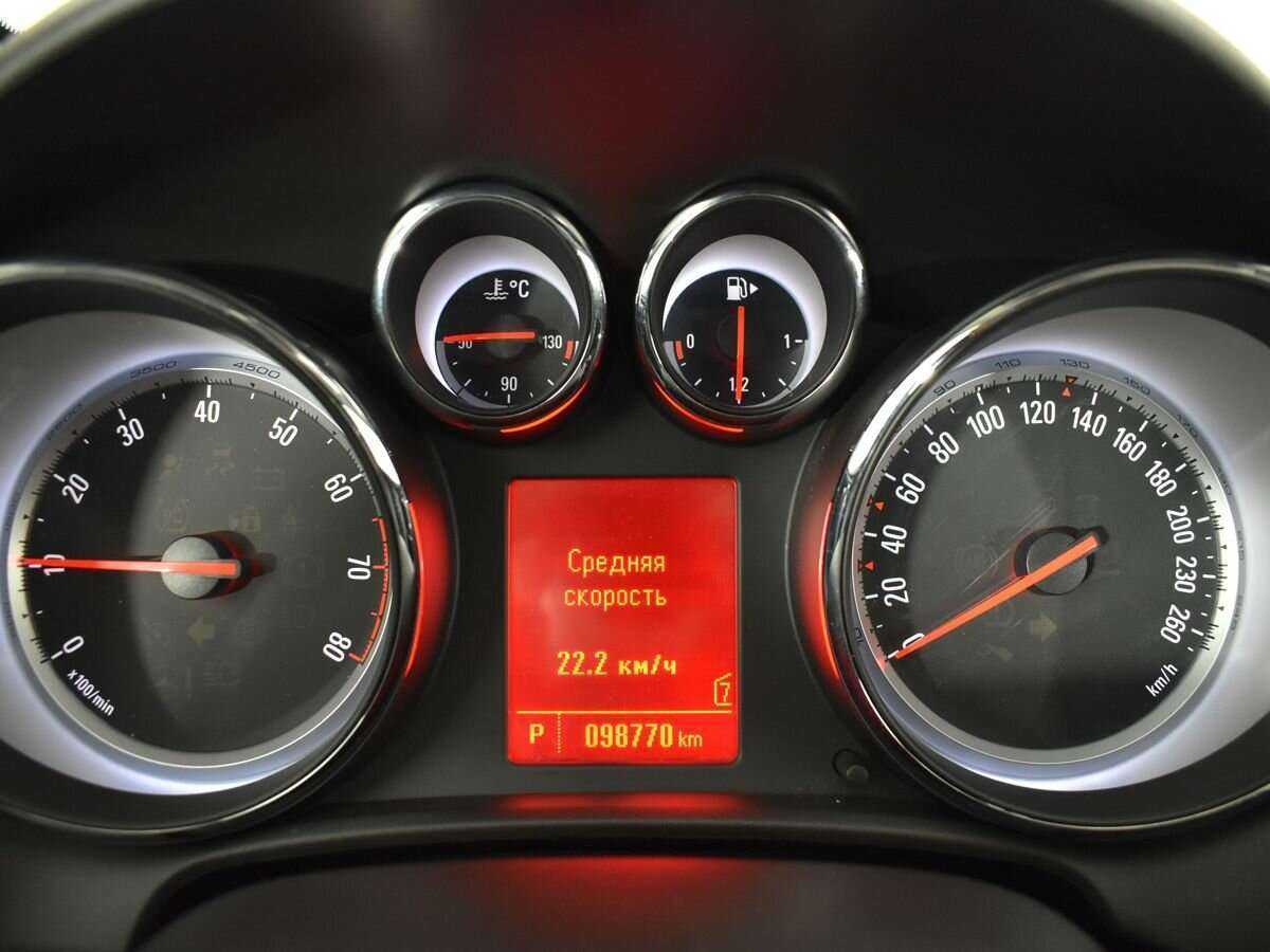 Купить Opel Astra, 2013, 98 768 км.. Фото: #10