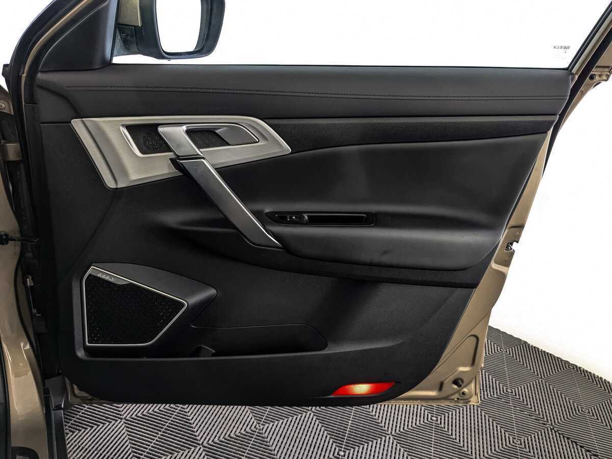 Купить Geely Atlas, 2019, 130 114 км.. Фото: #20