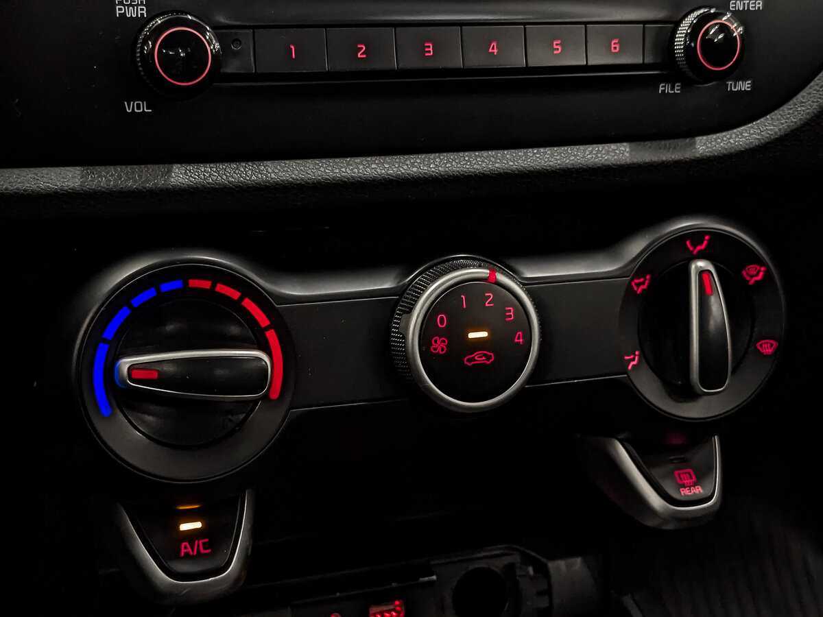 Купить Kia Rio, 2020, 192 489 км.. Фото: #20