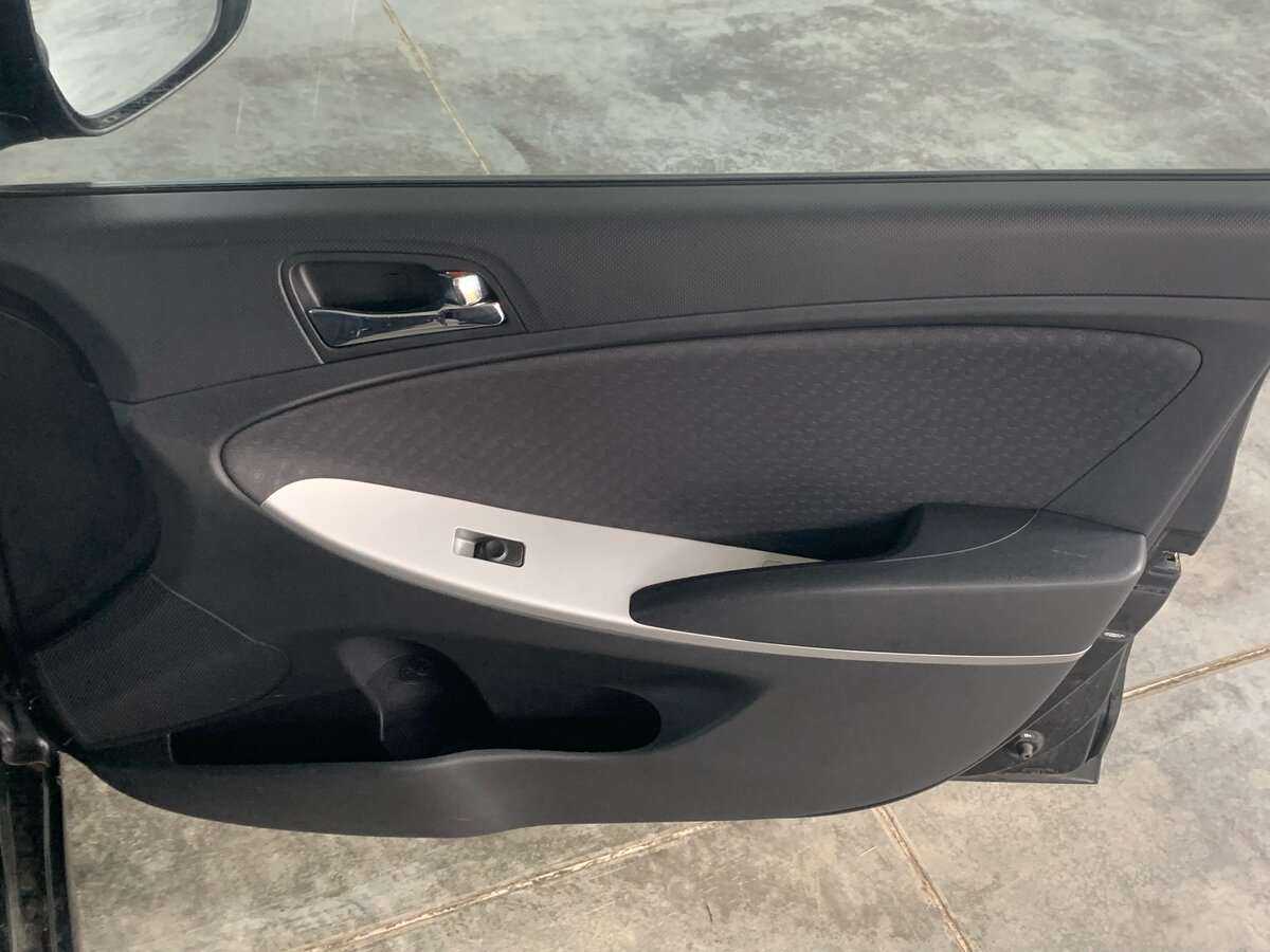 Купить Hyundai Solaris, 2012, 167 017 км.. Фото: #18