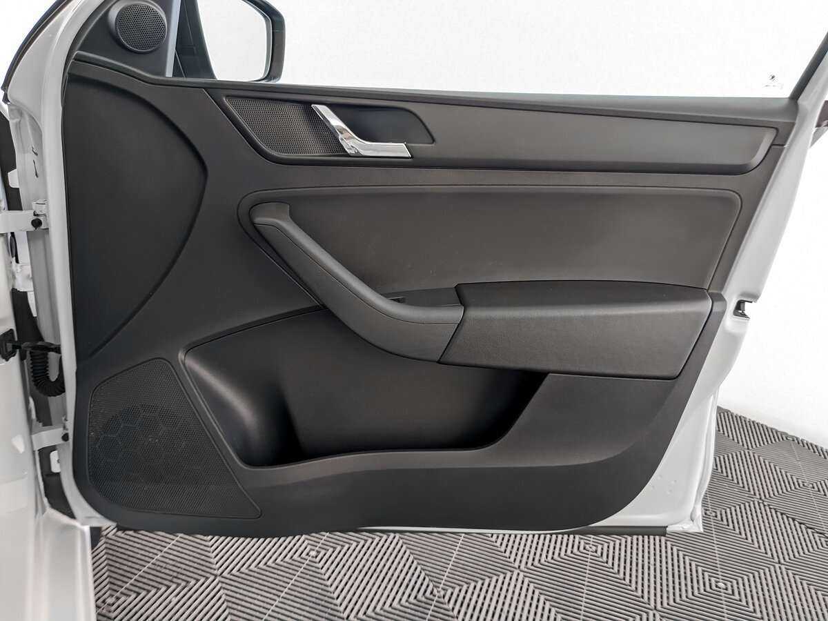 Купить Skoda Rapid, 2017, 108 276 км.. Фото: #21