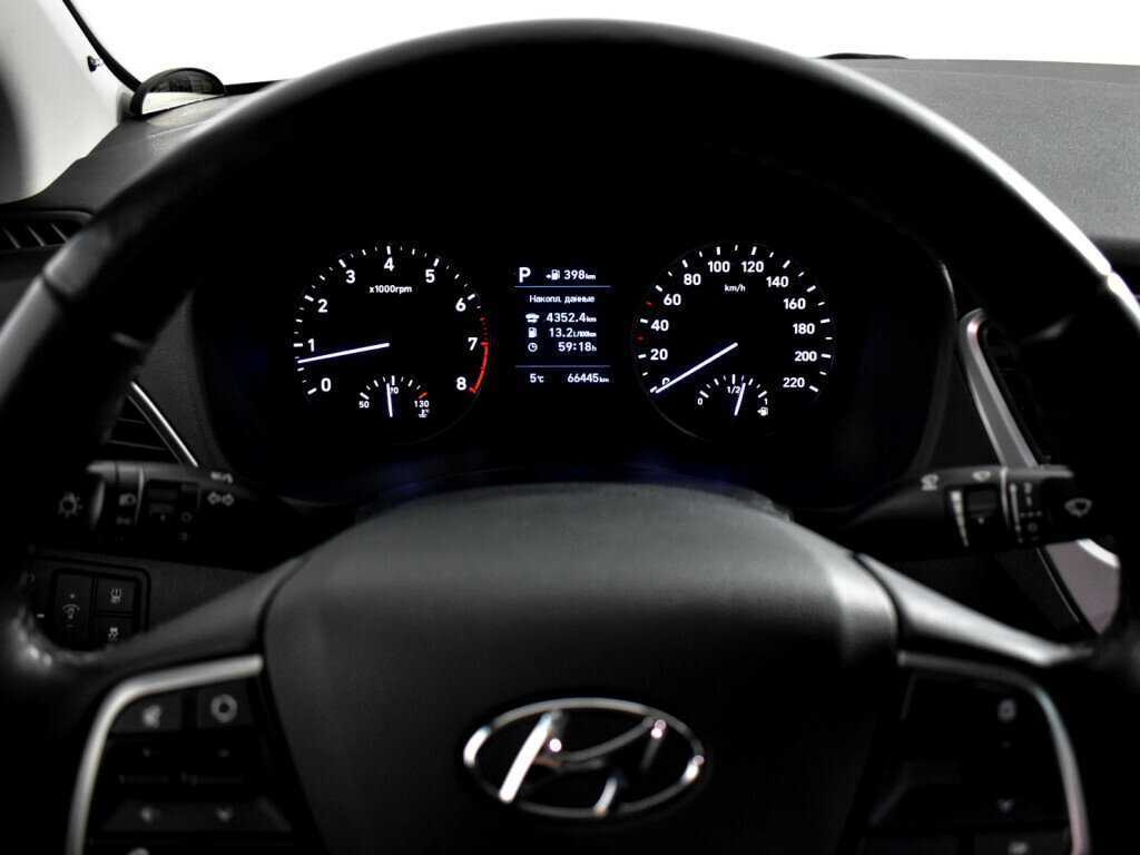 Купить Hyundai Solaris, 2017, 66 444 км.. Фото: #18