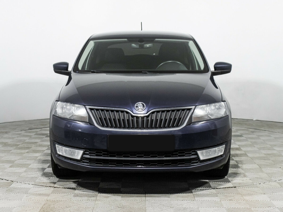 Купить Skoda Rapid, 2016, 81 001 км.. Фото: #1