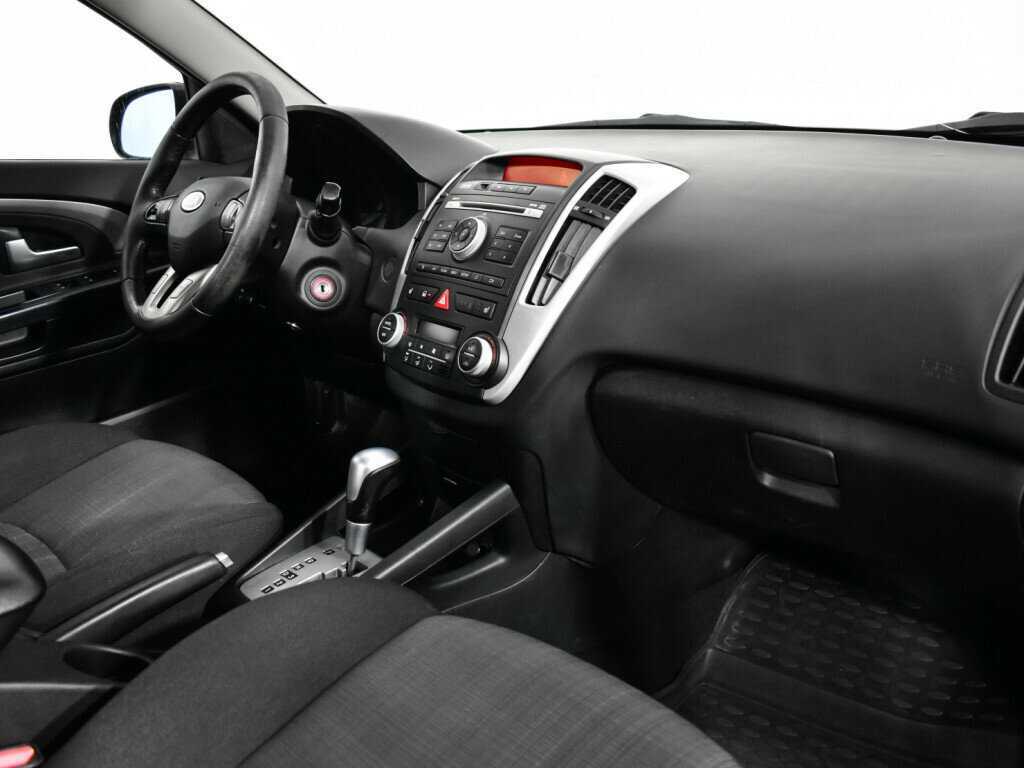 Купить Kia Ceed, 2012, 347 830 км.. Фото: #8