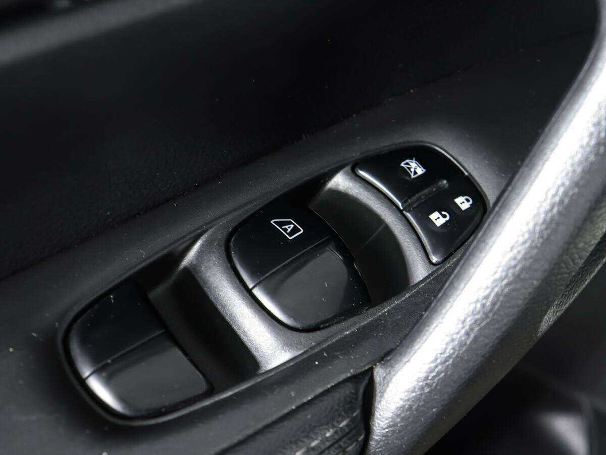 Купить Nissan X-Trail, 2015, 197 652 км.. Фото: #17