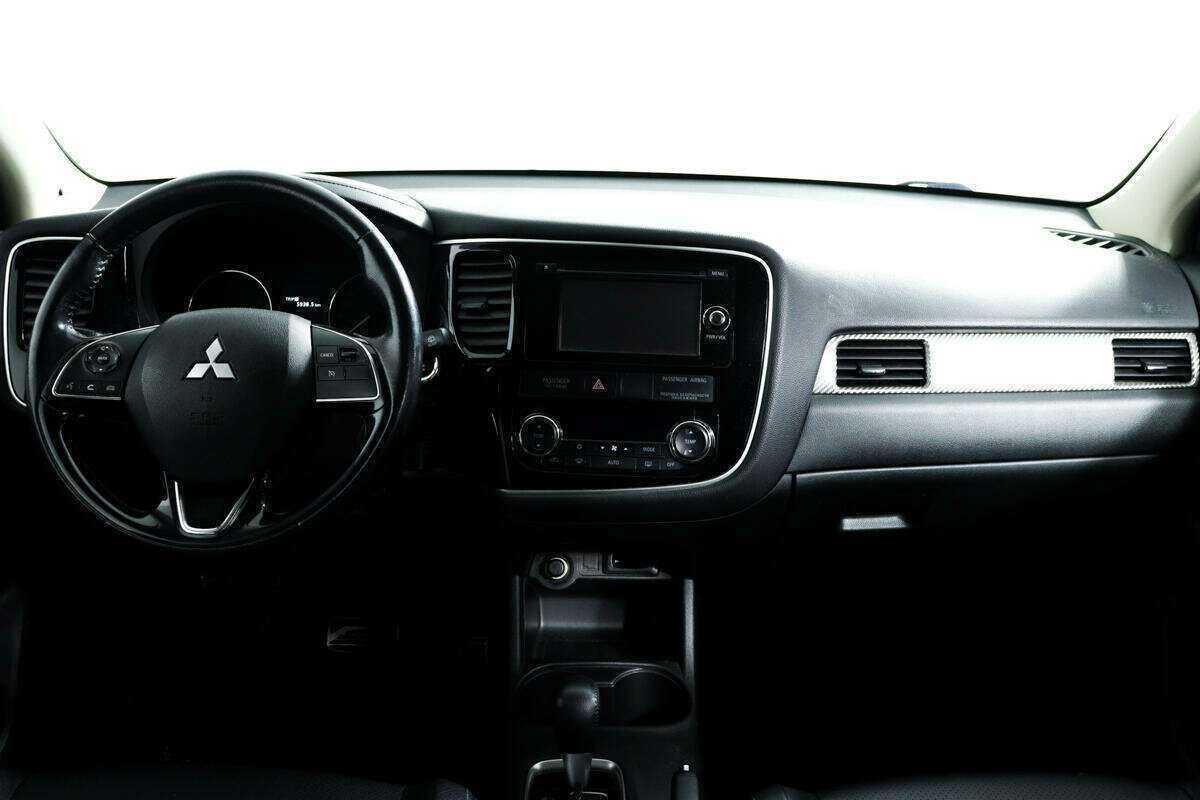 Купить Mitsubishi Outlander, 2015, 72 276 км.. Фото: #10