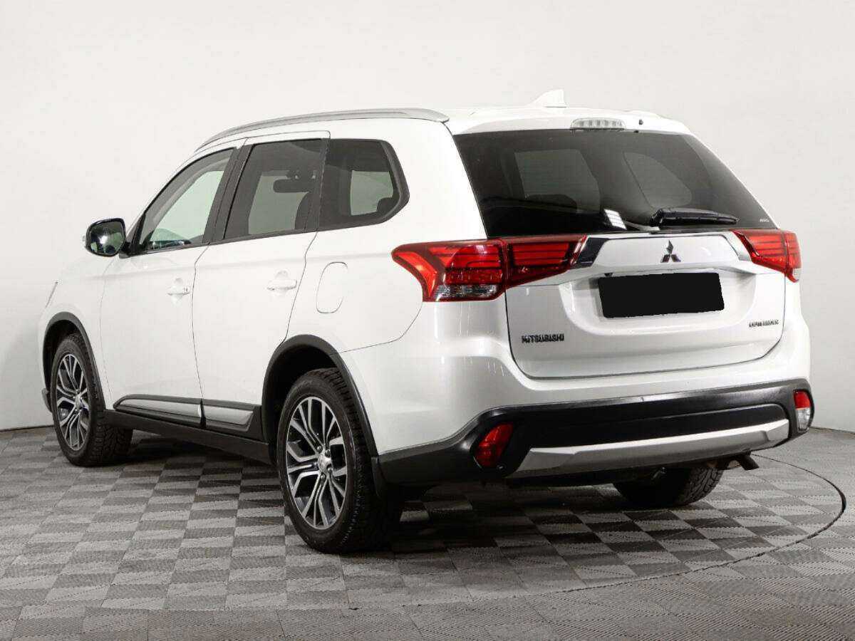 Купить Mitsubishi Outlander, 2017, 108 883 км.. Фото: #5