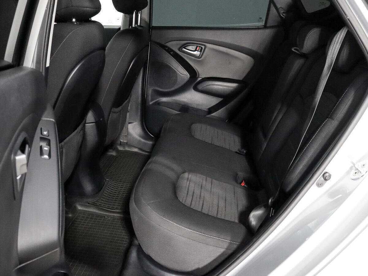 Купить Hyundai ix35, 2014, 156 327 км.. Фото: #9