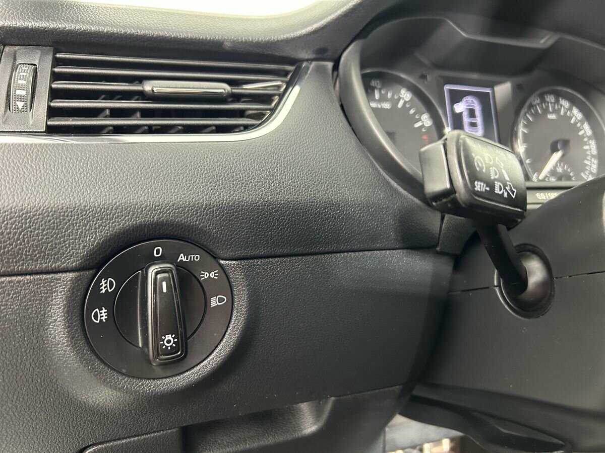 Купить Skoda Octavia, 2014, 237 589 км.. Фото: #8