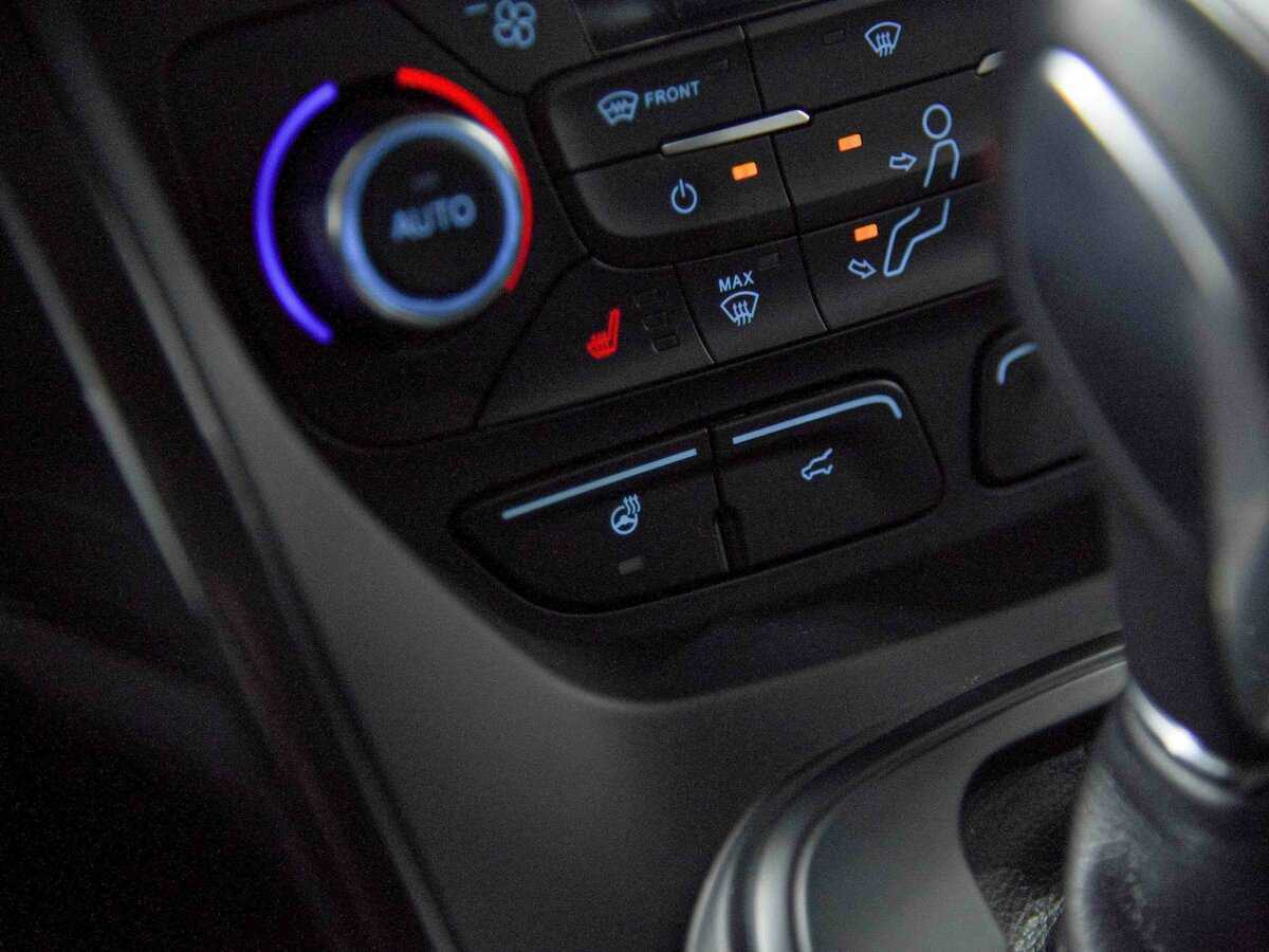 Купить Ford Kuga, 2018, 51 578 км.. Фото: #9