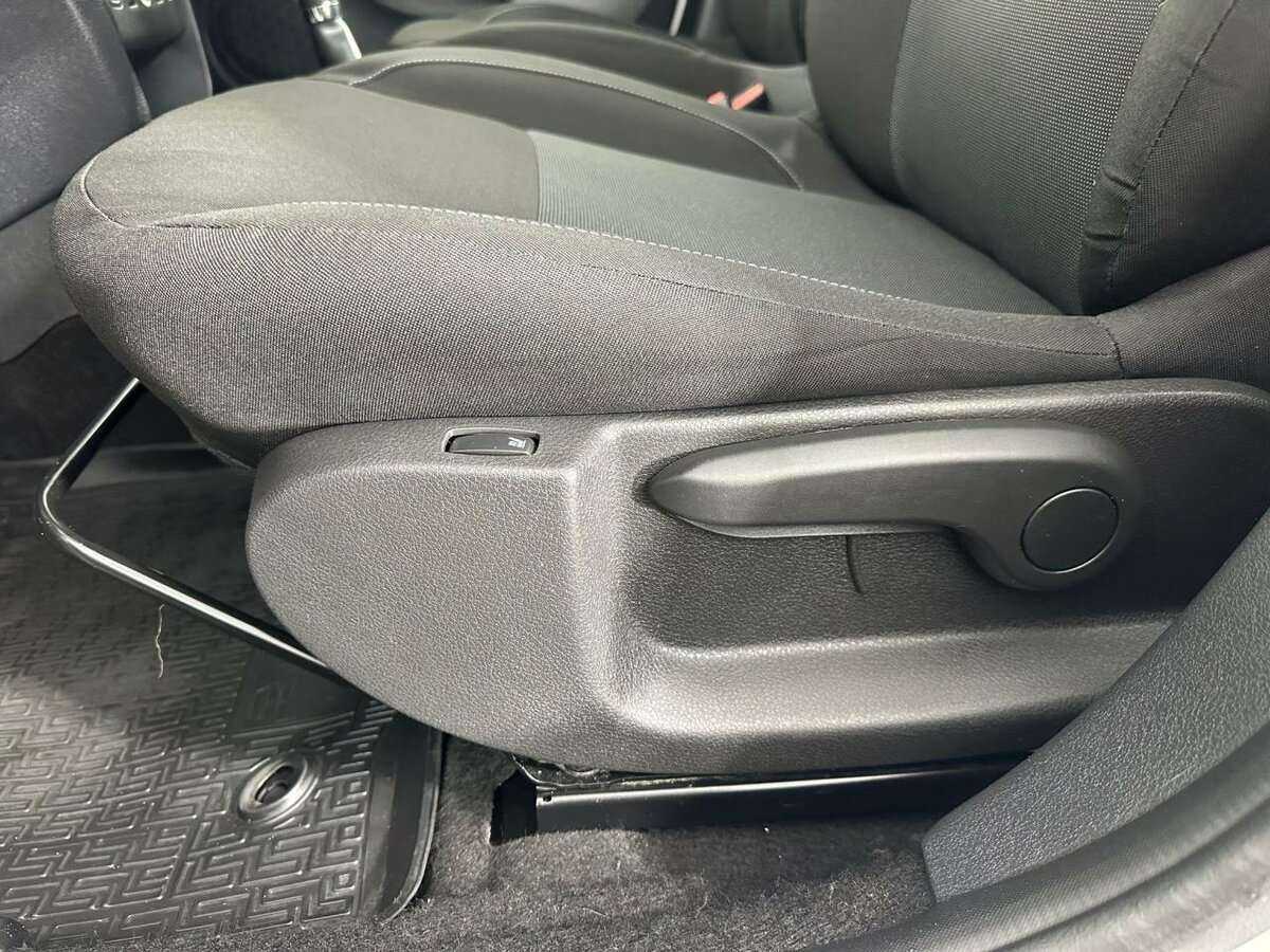 Купить Renault Sandero, 2019, 122 414 км.. Фото: #9