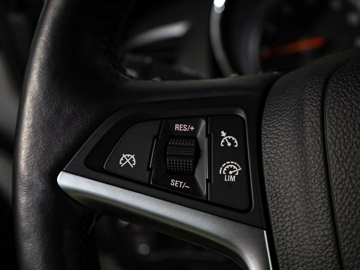 Купить Opel Astra, 2014, 95 950 км.. Фото: #8