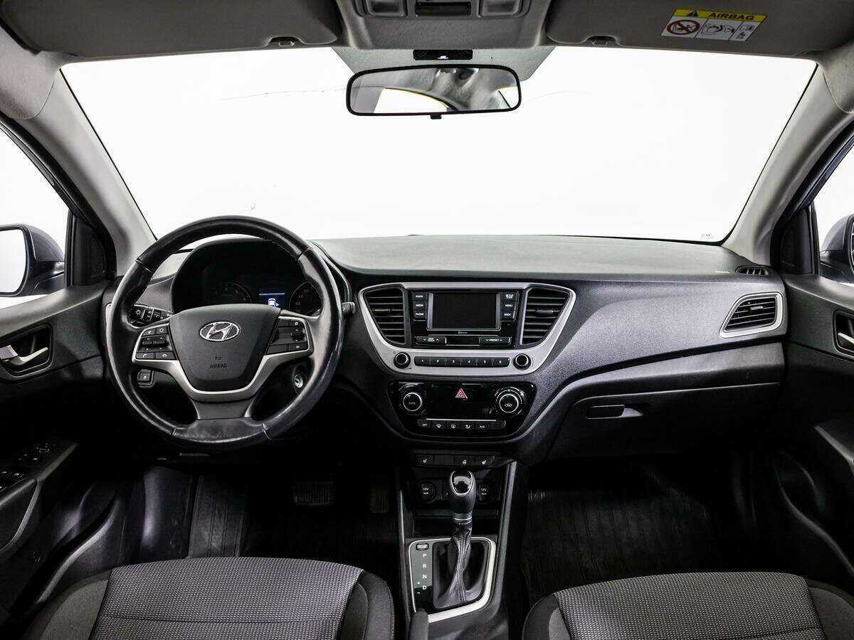 Купить Hyundai Solaris, 2018, 96 694 км.. Фото: #12