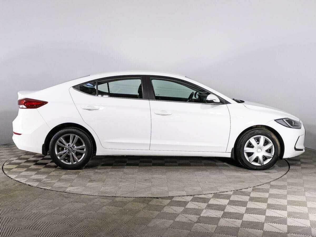 Купить Hyundai Elantra, 2016, 115 307 км.. Фото: #3