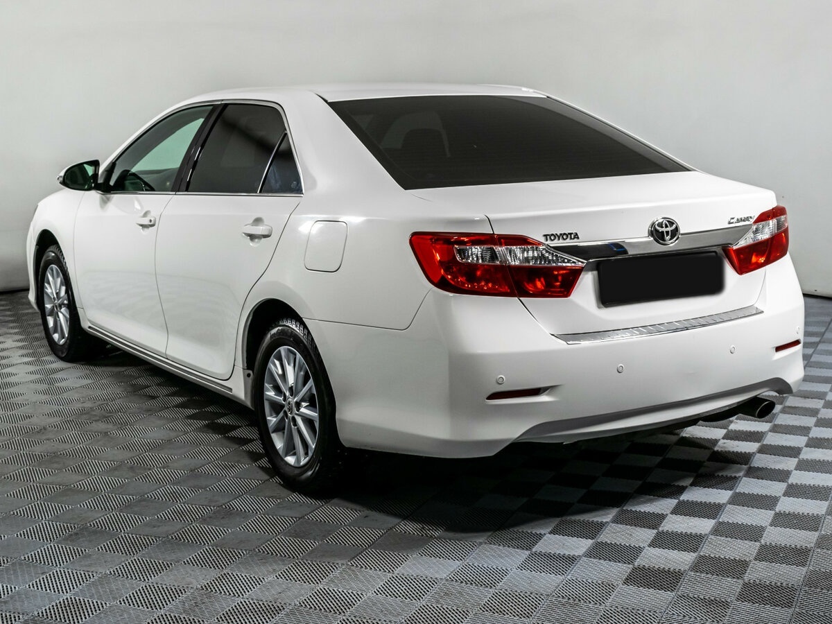 Купить Toyota Camry, 2014, 136 319 км.. Фото: #5