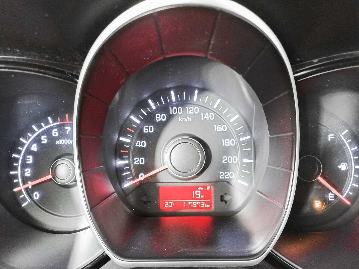 Купить Kia Rio, 2017, 117 950 км.. Фото: #10