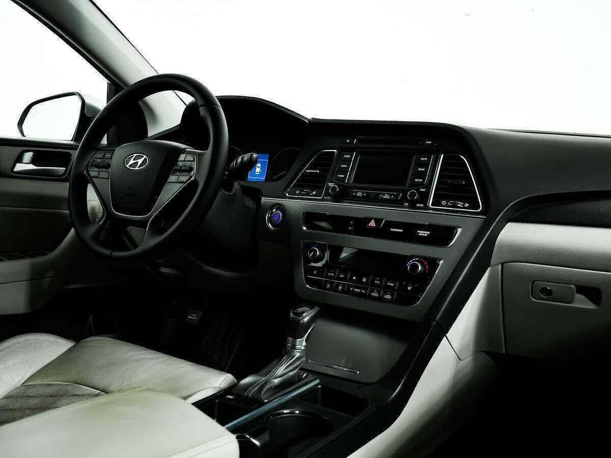 Купить Hyundai Sonata, 2014, 118 294 км.. Фото: #8
