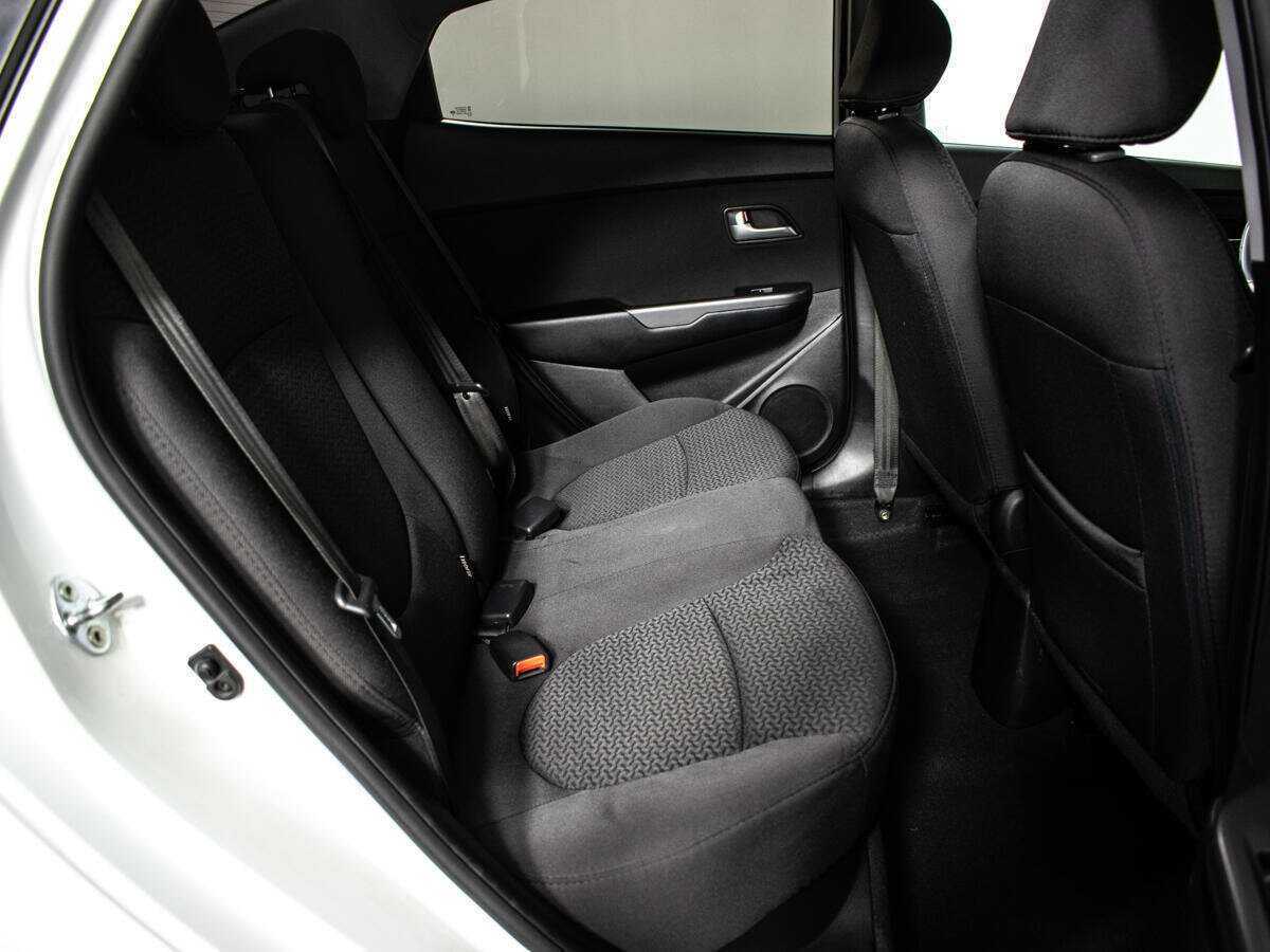 Купить Kia Rio, 2015, 152 900 км.. Фото: #5