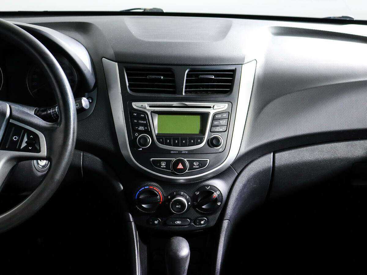 Купить Hyundai Solaris, 2013, 183 770 км.. Фото: #10
