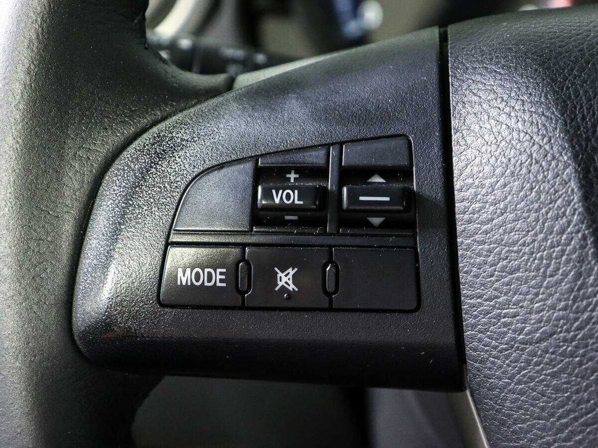 Купить Mazda 3, 2012, 209 030 км.. Фото: #13