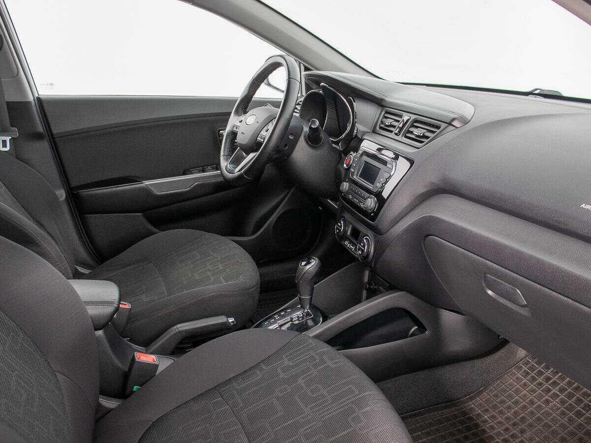 Купить Kia Rio, 2012, 178 689 км.. Фото: #8