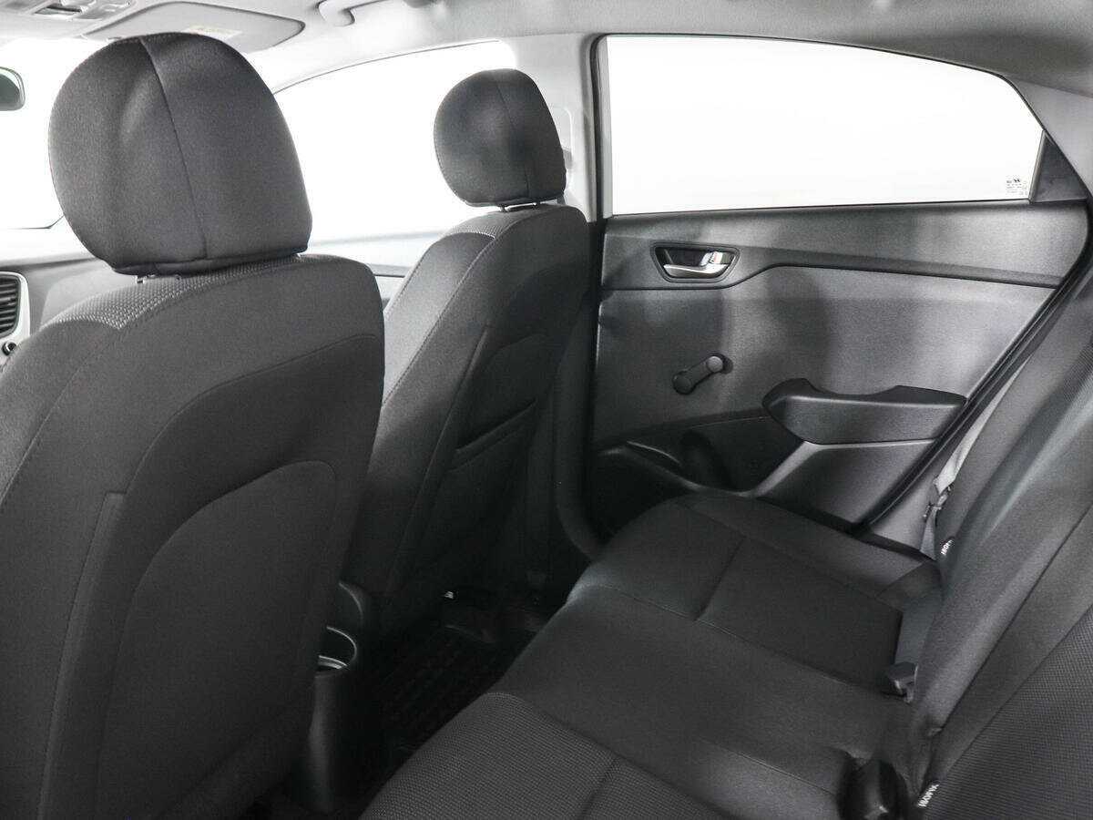 Купить Hyundai Solaris, 2017, 111 194 км.. Фото: #11