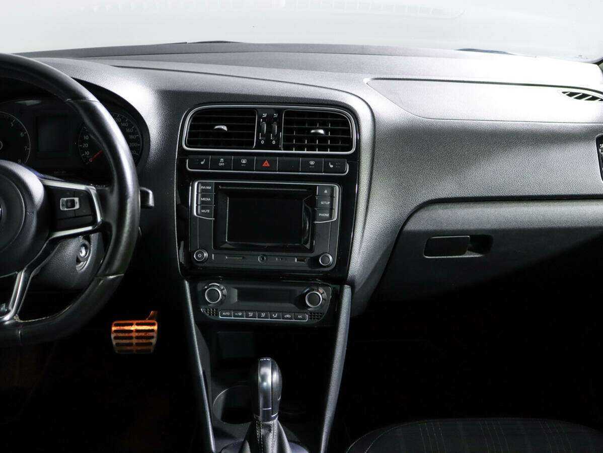 Купить Volkswagen Polo, 2017, 151 302 км.. Фото: #12
