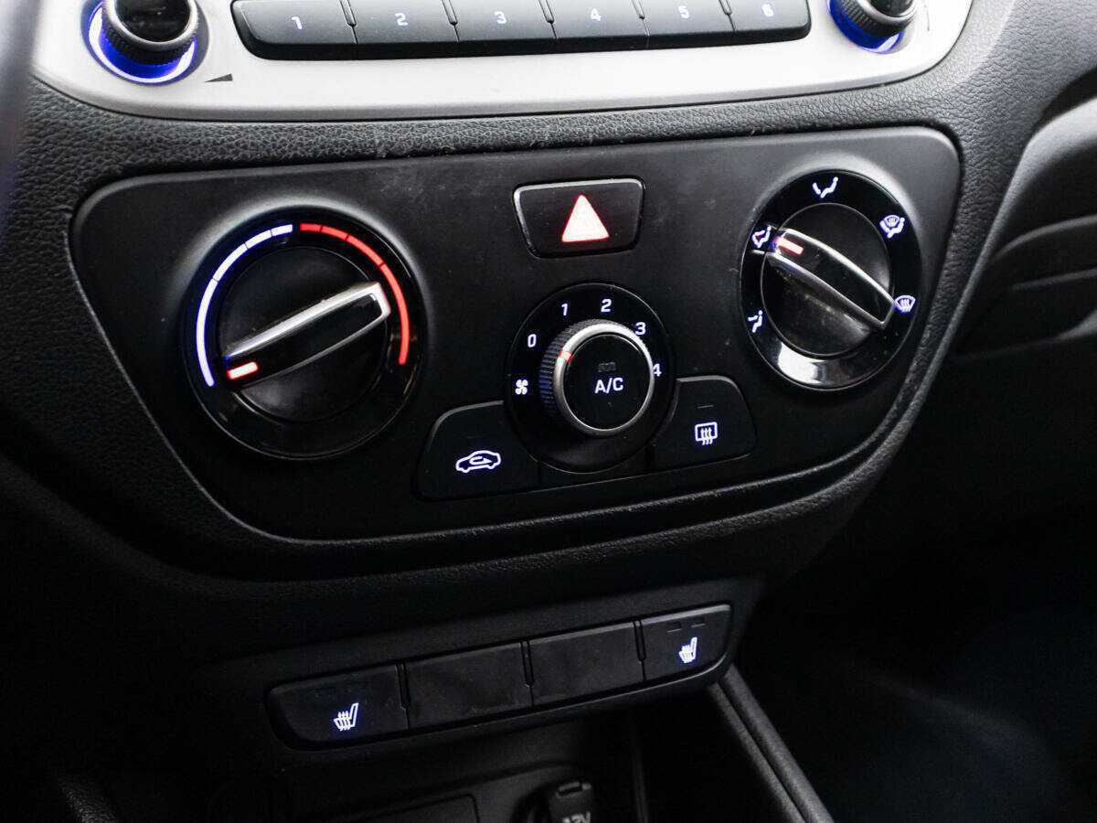 Купить Hyundai Solaris, 2017, 158 415 км.. Фото: #14